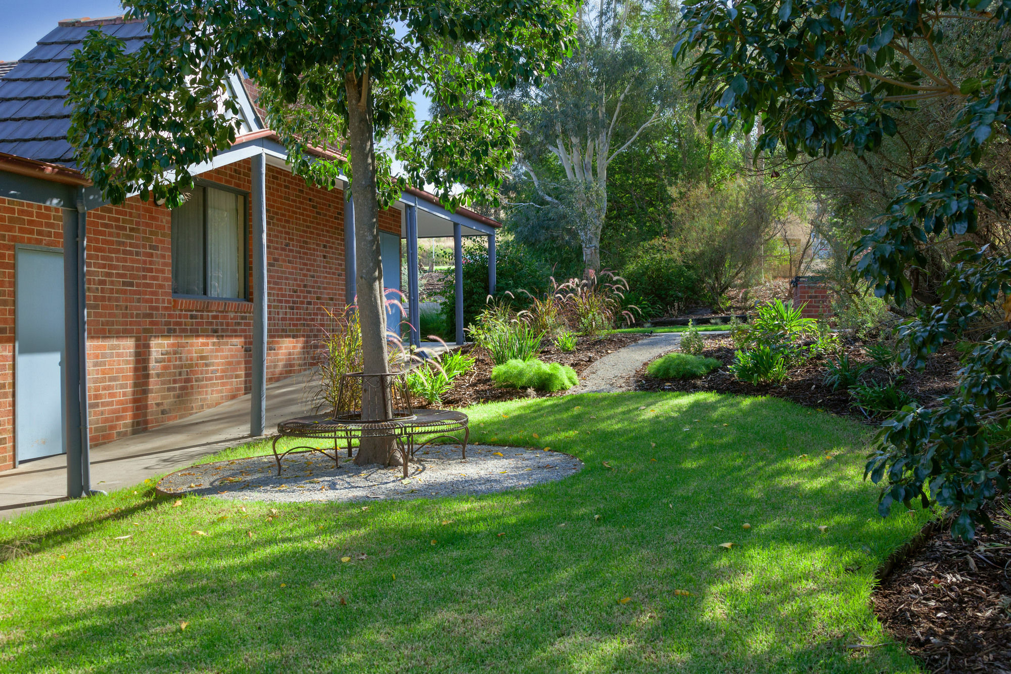 Blazing Stump Motel & Suites Wodonga Exterior photo